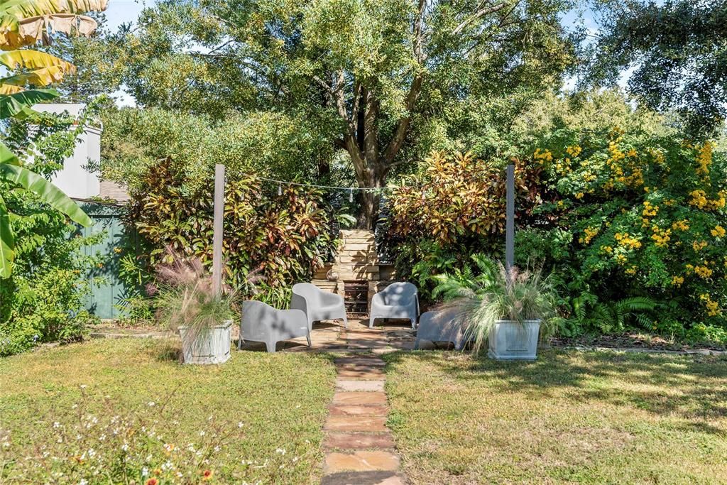 For Sale: $785,000 (3 beds, 2 baths, 1826 Square Feet)