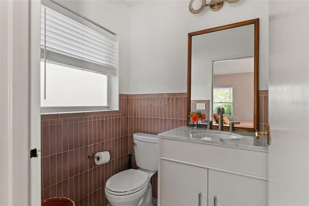 For Sale: $785,000 (3 beds, 2 baths, 1826 Square Feet)