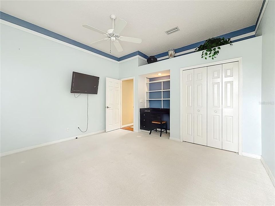 For Sale: $949,000 (4 beds, 3 baths, 2814 Square Feet)