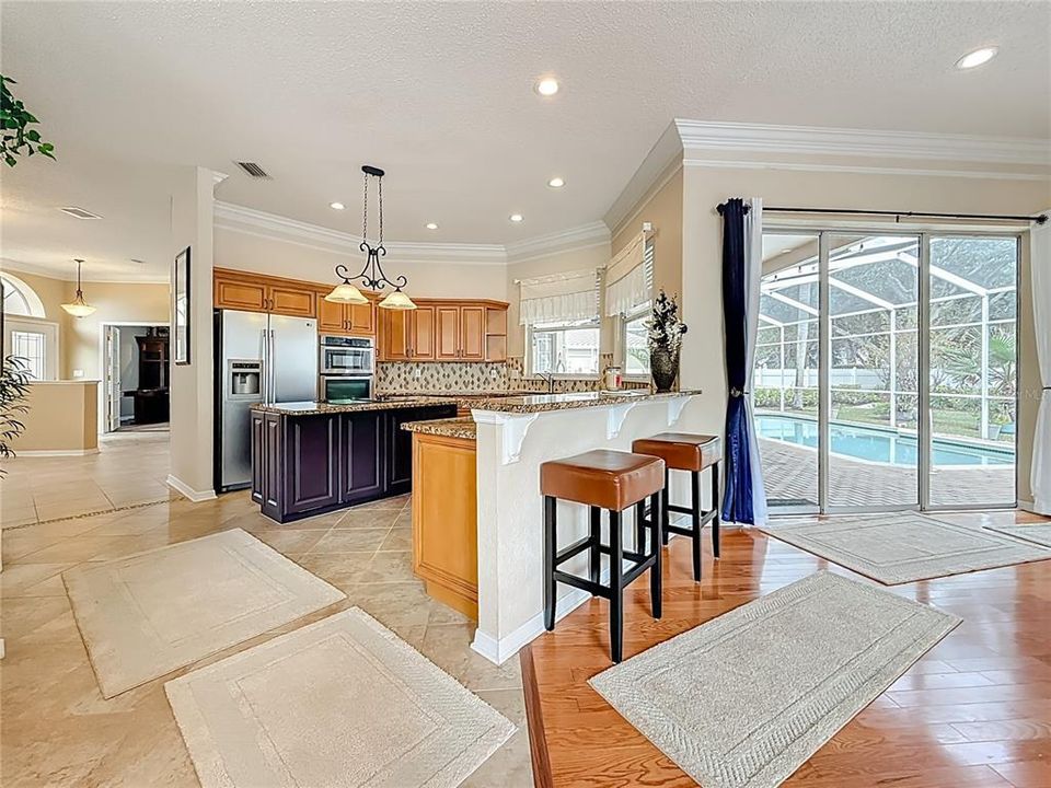 For Sale: $949,000 (4 beds, 3 baths, 2814 Square Feet)