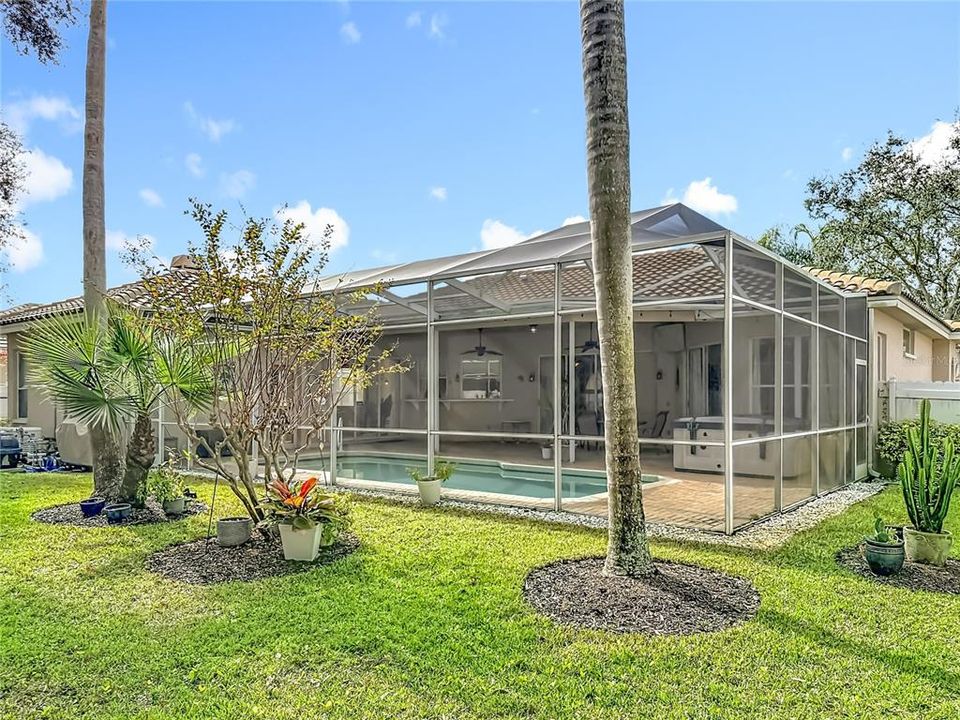 For Sale: $949,000 (4 beds, 3 baths, 2814 Square Feet)