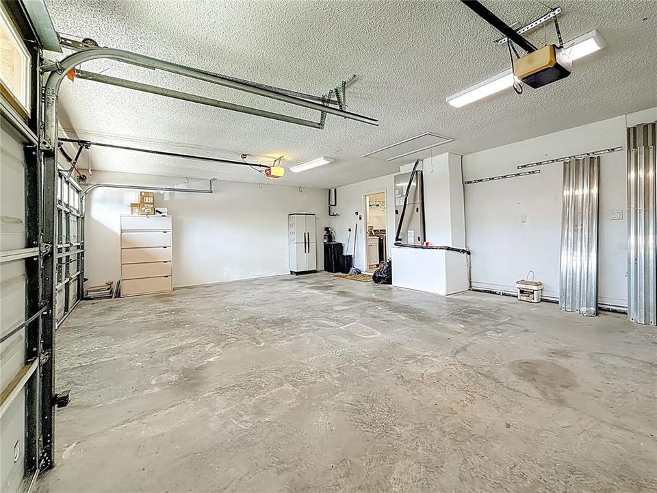 For Sale: $949,000 (4 beds, 3 baths, 2814 Square Feet)