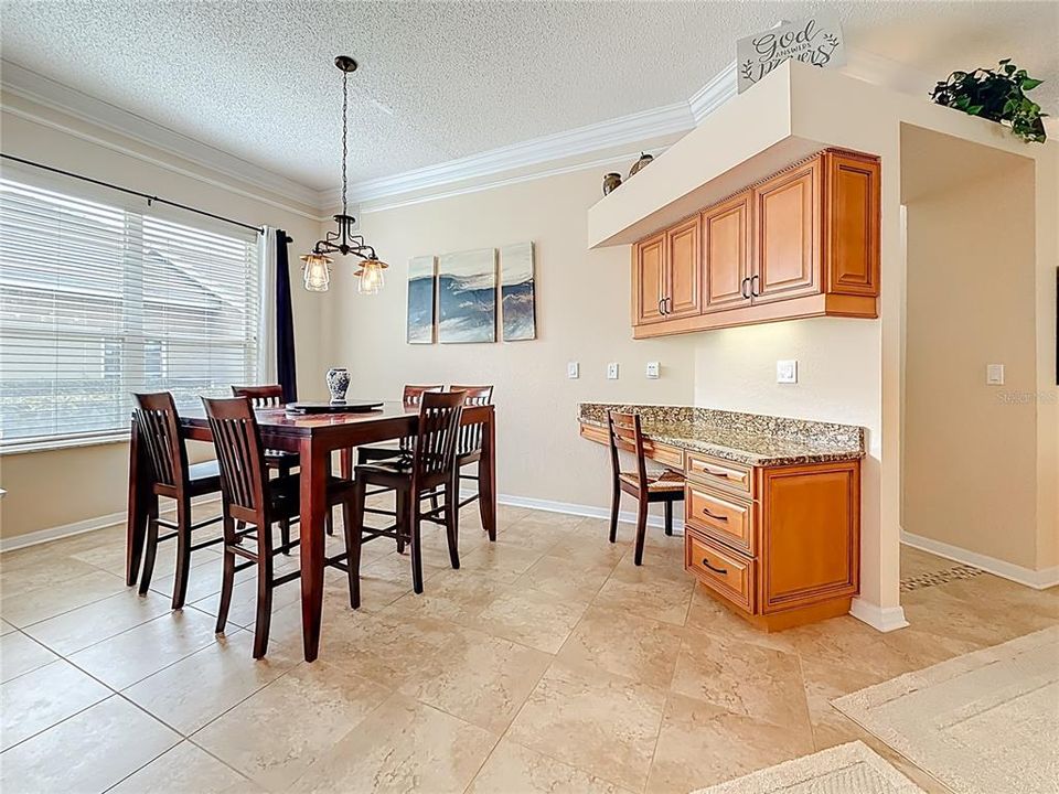 For Sale: $949,000 (4 beds, 3 baths, 2814 Square Feet)