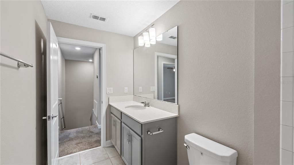 待售: $408,000 (3 贝兹, 2 浴室, 1717 平方英尺)