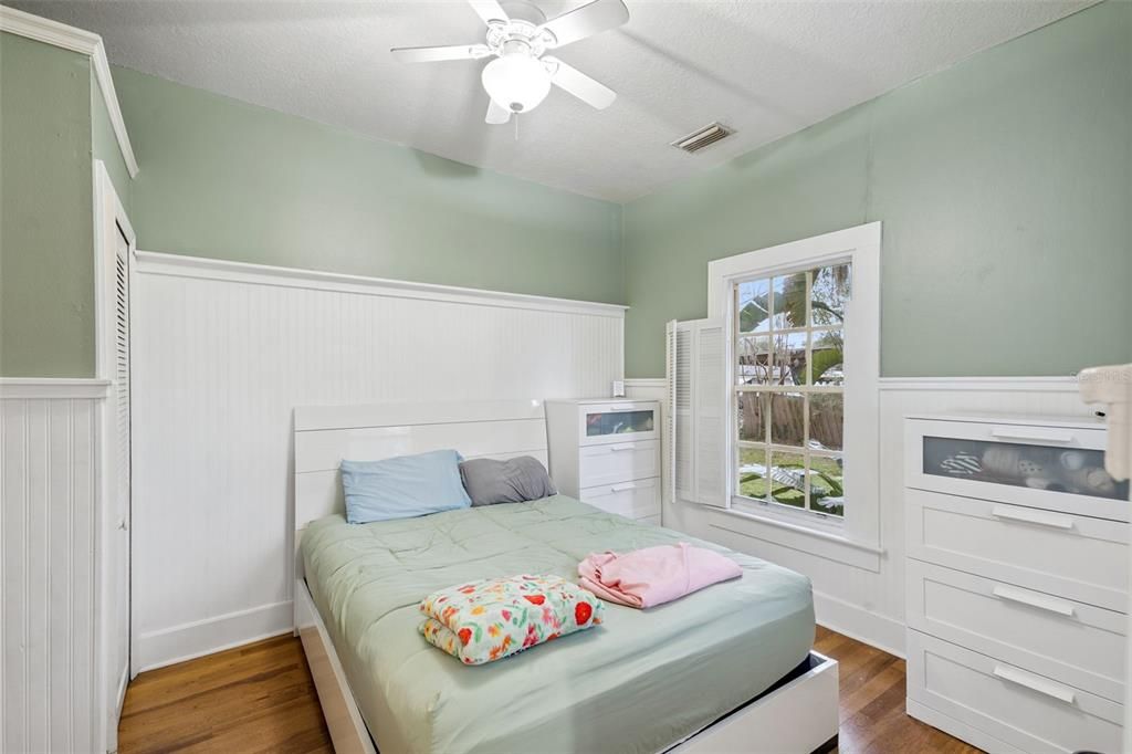 待售: $299,000 (2 贝兹, 2 浴室, 1516 平方英尺)