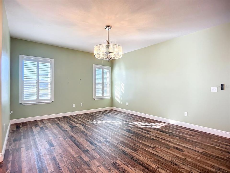 En Venta: $455,000 (3 camas, 3 baños, 2384 Pies cuadrados)