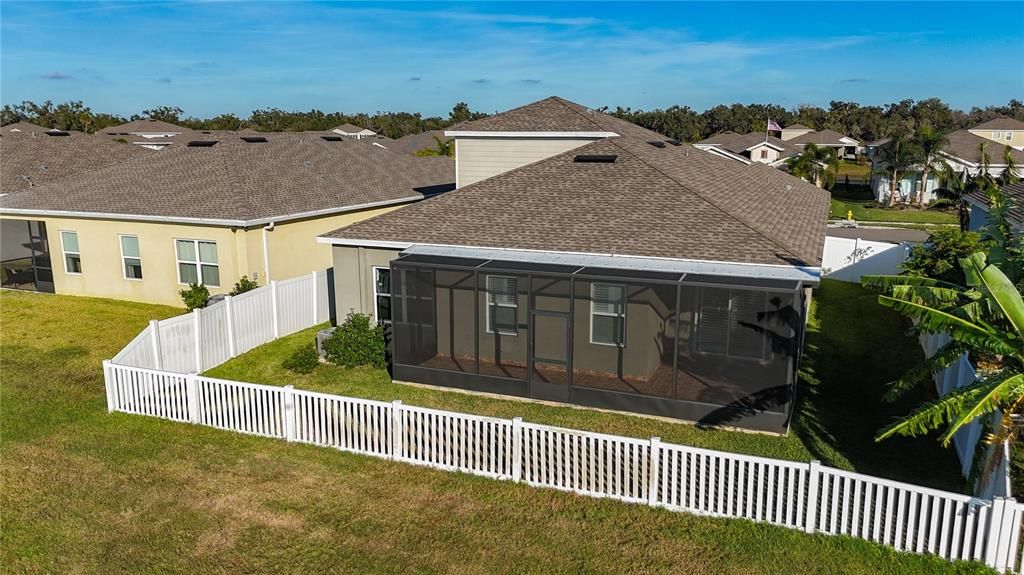 En Venta: $455,000 (3 camas, 3 baños, 2384 Pies cuadrados)