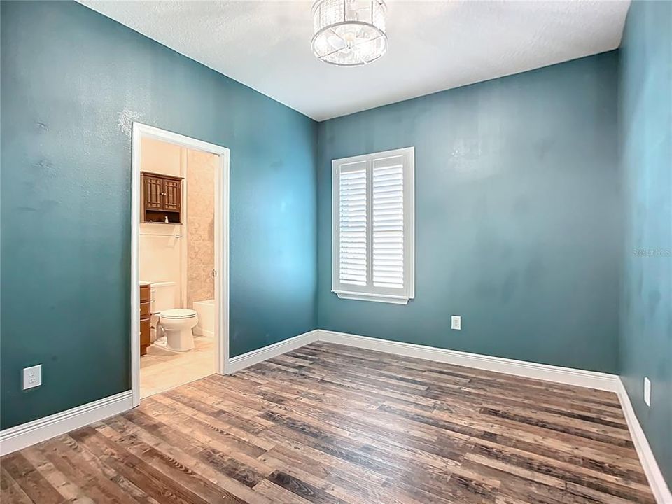 En Venta: $455,000 (3 camas, 3 baños, 2384 Pies cuadrados)