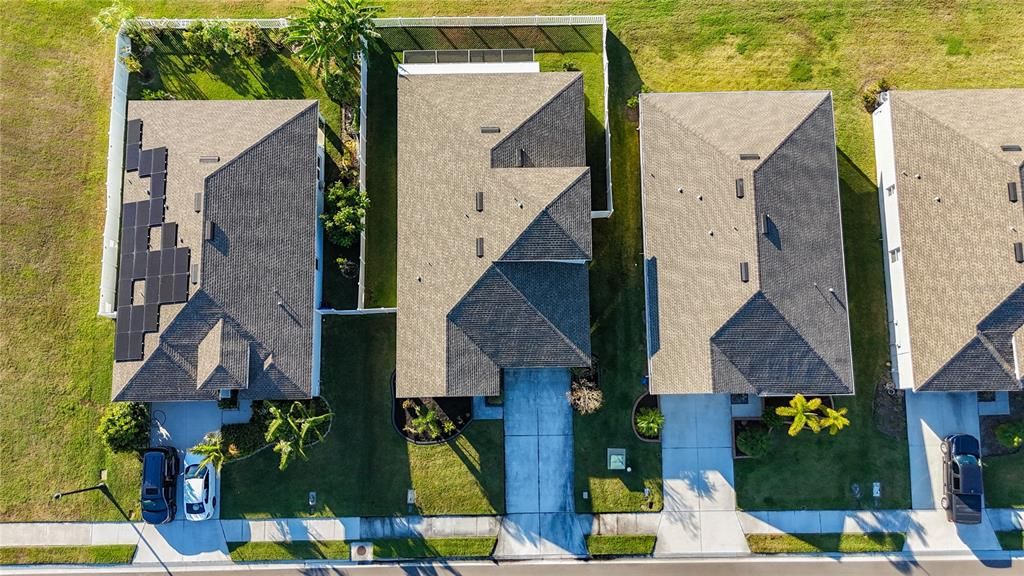 En Venta: $455,000 (3 camas, 3 baños, 2384 Pies cuadrados)