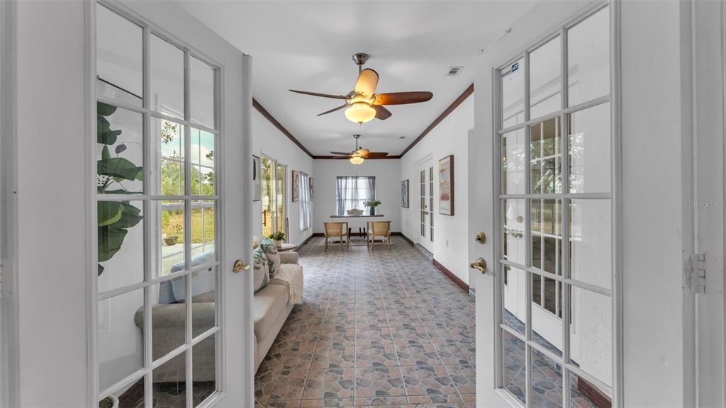 待售: $469,000 (4 贝兹, 2 浴室, 2336 平方英尺)