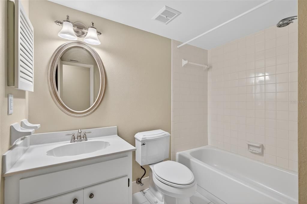 待售: $238,500 (3 贝兹, 2 浴室, 1292 平方英尺)