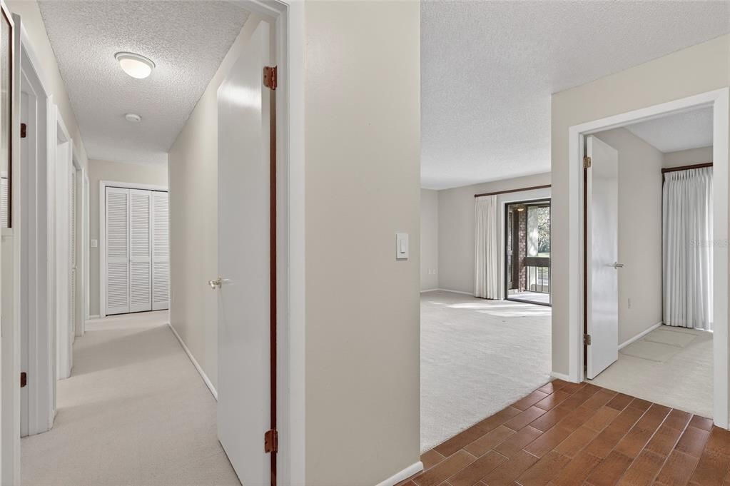 待售: $238,500 (3 贝兹, 2 浴室, 1292 平方英尺)