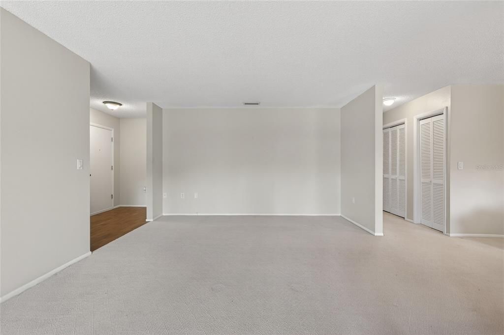 待售: $238,500 (3 贝兹, 2 浴室, 1292 平方英尺)