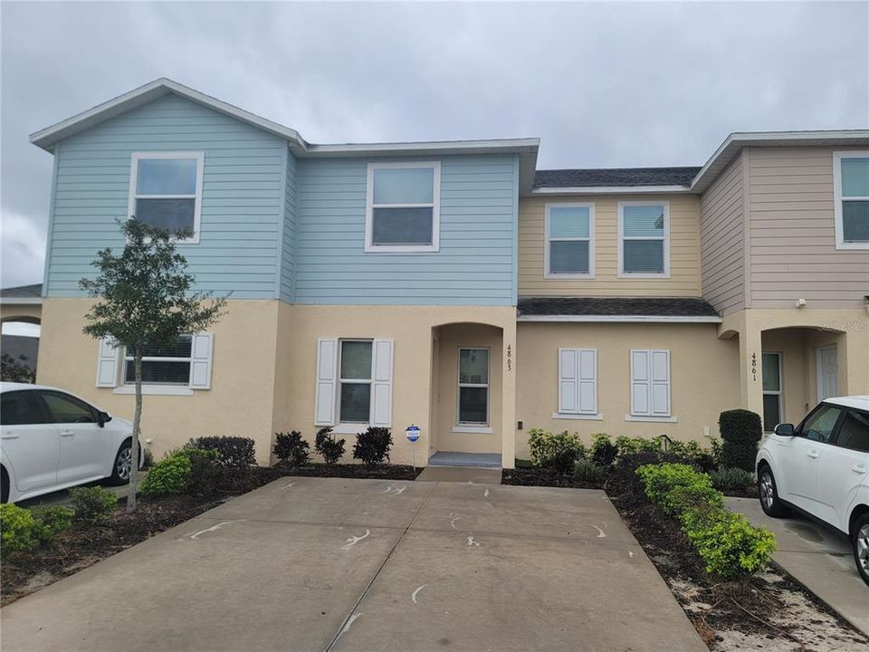 For Rent: $1,850 (3 beds, 2 baths, 1762 Square Feet)