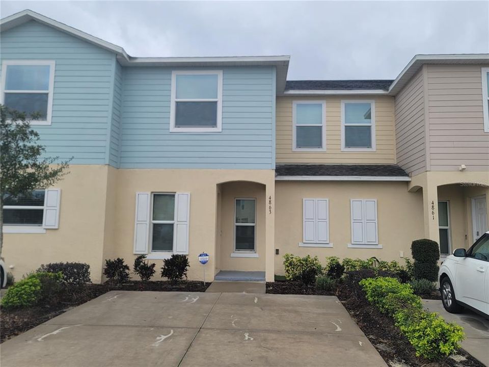 For Rent: $1,850 (3 beds, 2 baths, 1762 Square Feet)