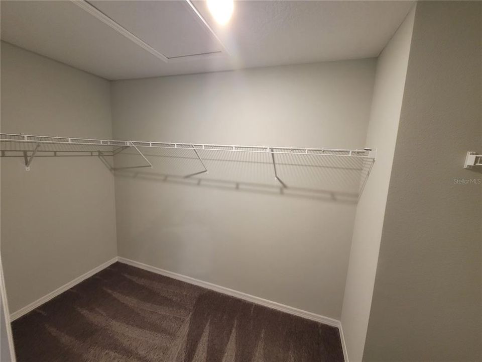 For Rent: $1,850 (3 beds, 2 baths, 1762 Square Feet)