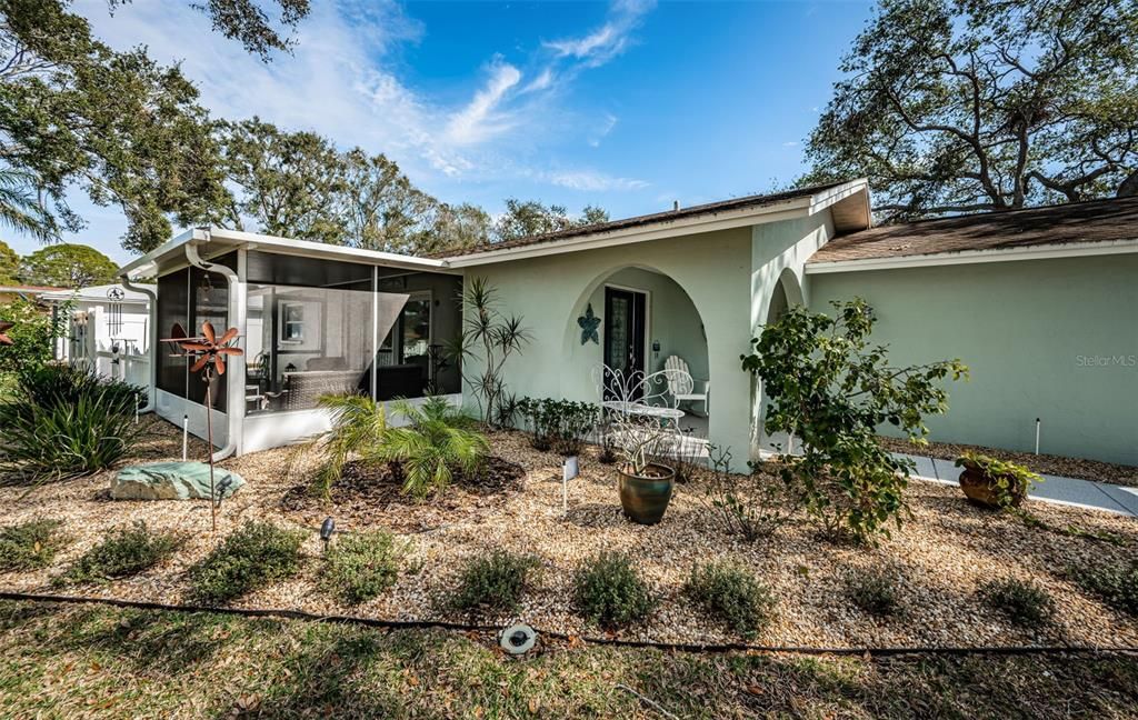 For Rent: $3,200 (2 beds, 2 baths, 1116 Square Feet)