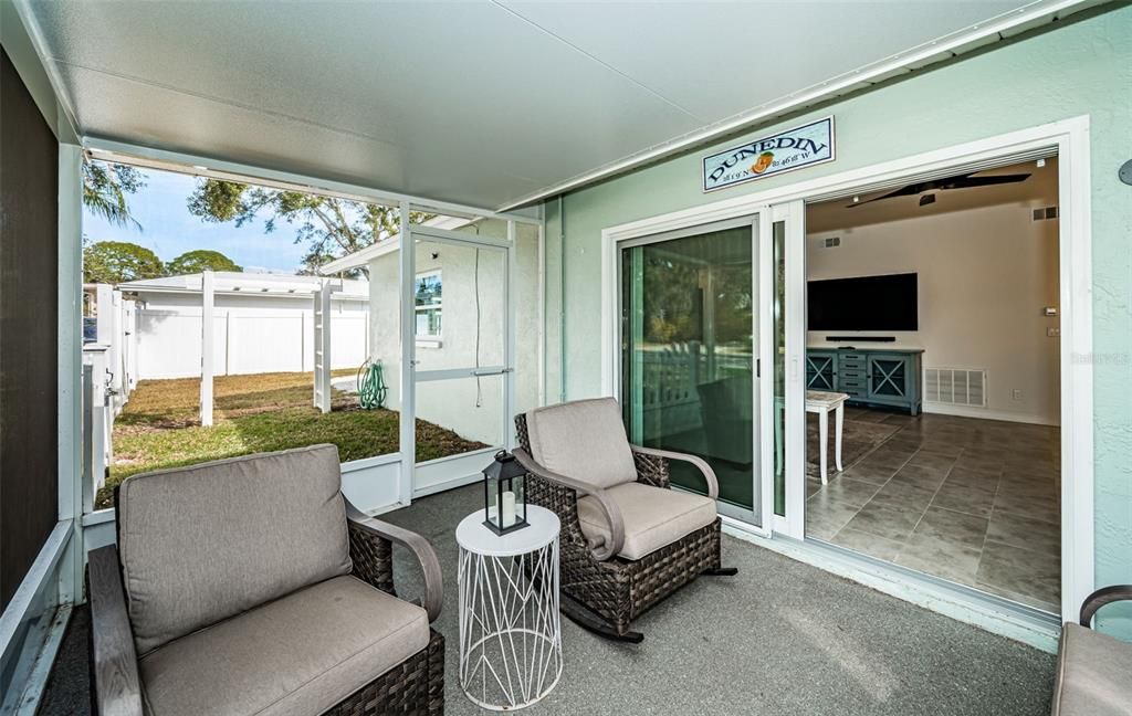 For Rent: $3,200 (2 beds, 2 baths, 1116 Square Feet)