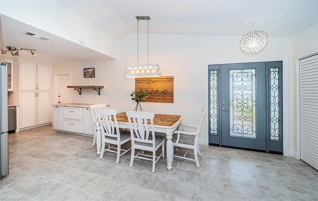 For Rent: $3,200 (2 beds, 2 baths, 1116 Square Feet)