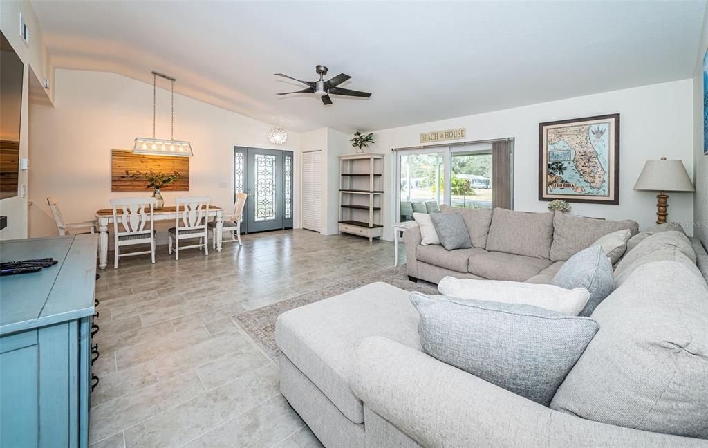 For Rent: $3,200 (2 beds, 2 baths, 1116 Square Feet)