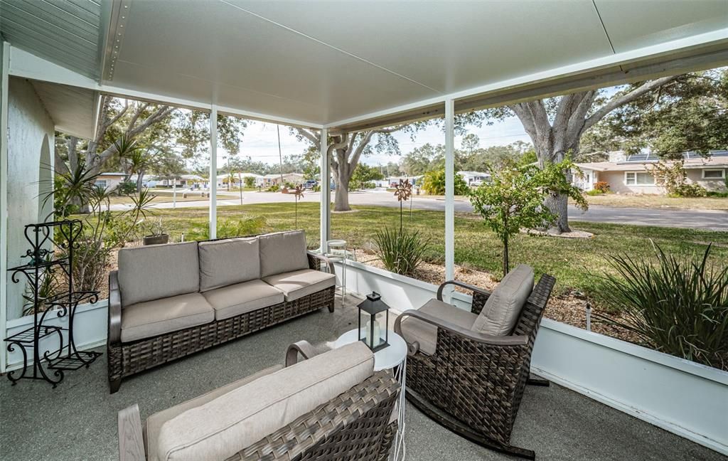 For Rent: $3,200 (2 beds, 2 baths, 1116 Square Feet)