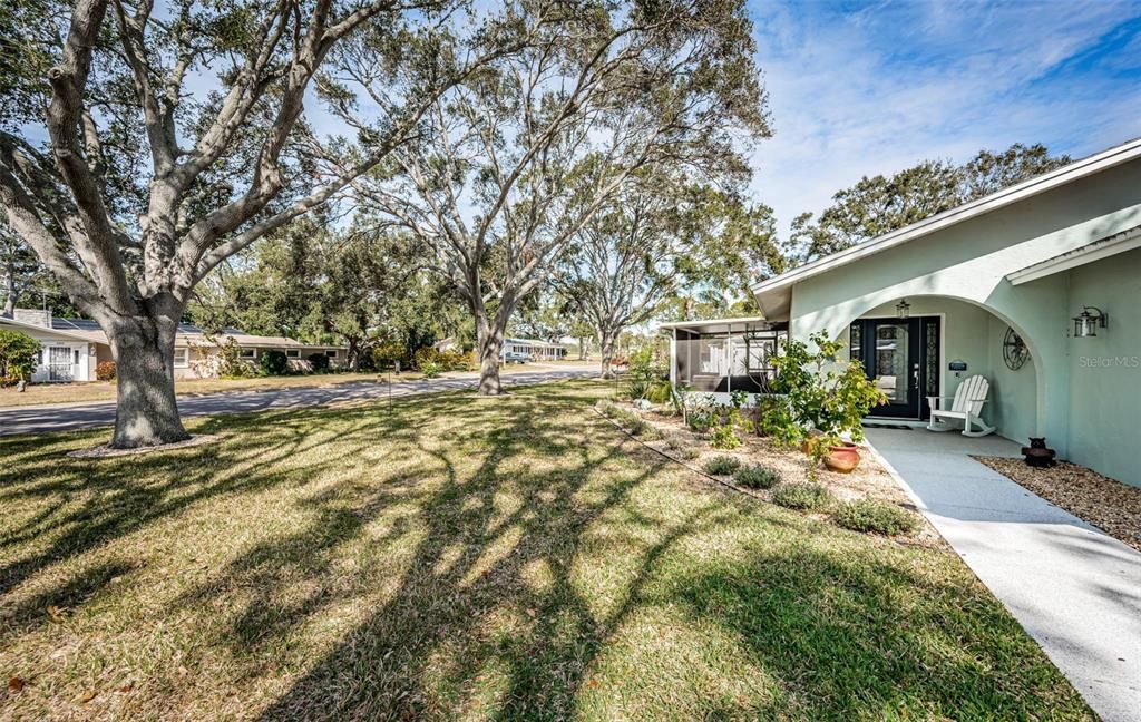 For Rent: $3,200 (2 beds, 2 baths, 1116 Square Feet)