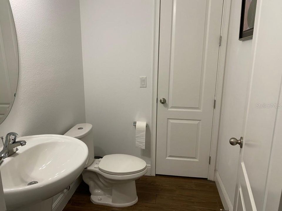 For Rent: $2,850 (3 beds, 2 baths, 2339 Square Feet)