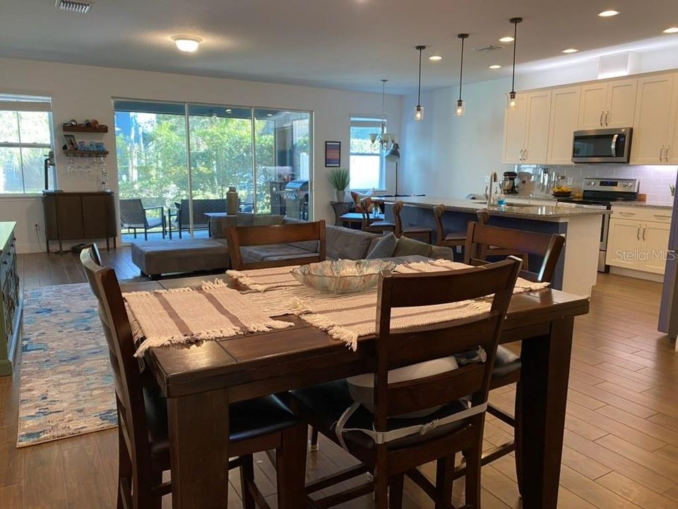 For Rent: $2,850 (3 beds, 2 baths, 2339 Square Feet)