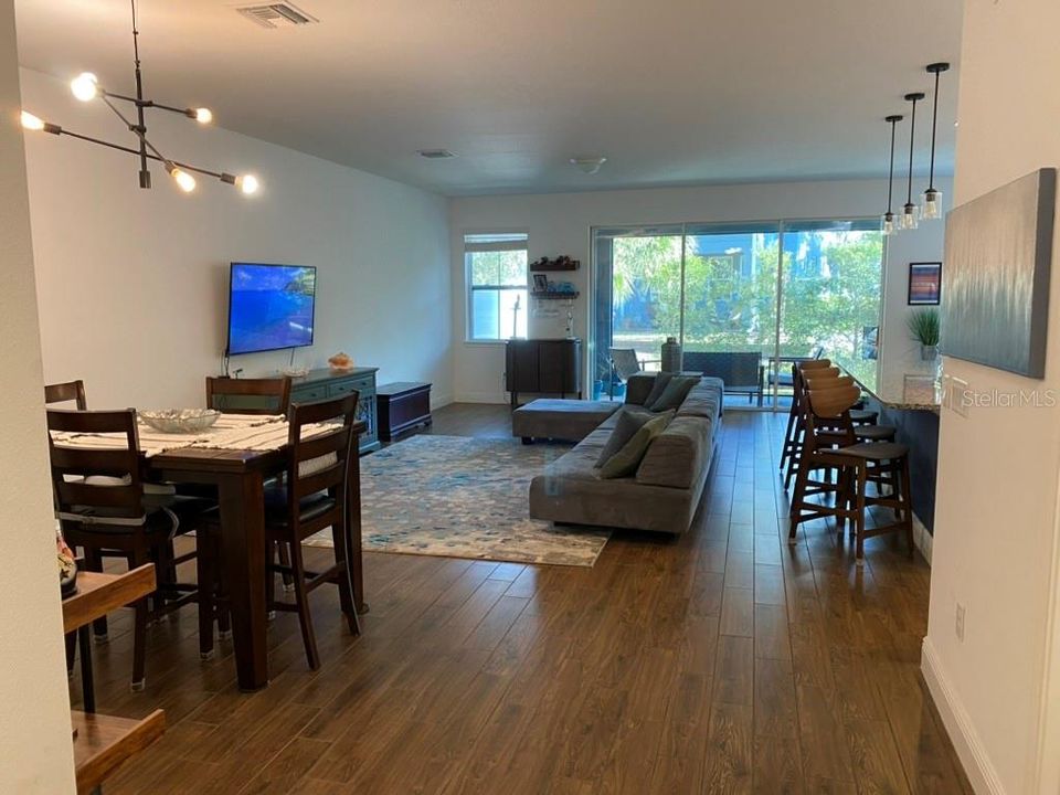 For Rent: $2,850 (3 beds, 2 baths, 2339 Square Feet)