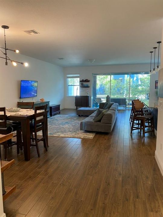 For Rent: $2,850 (3 beds, 2 baths, 2339 Square Feet)