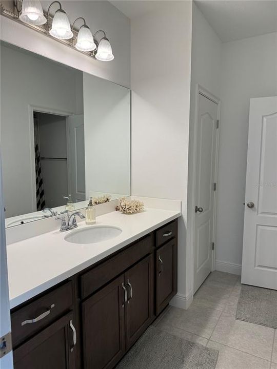 For Rent: $2,850 (3 beds, 2 baths, 2339 Square Feet)