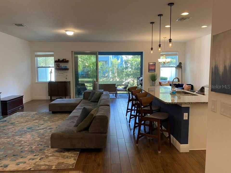 For Rent: $2,850 (3 beds, 2 baths, 2339 Square Feet)