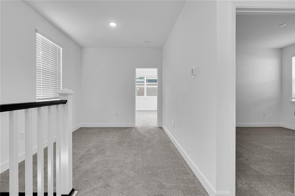 出租: $3,500 (5 贝兹, 3 浴室, 2200 平方英尺)