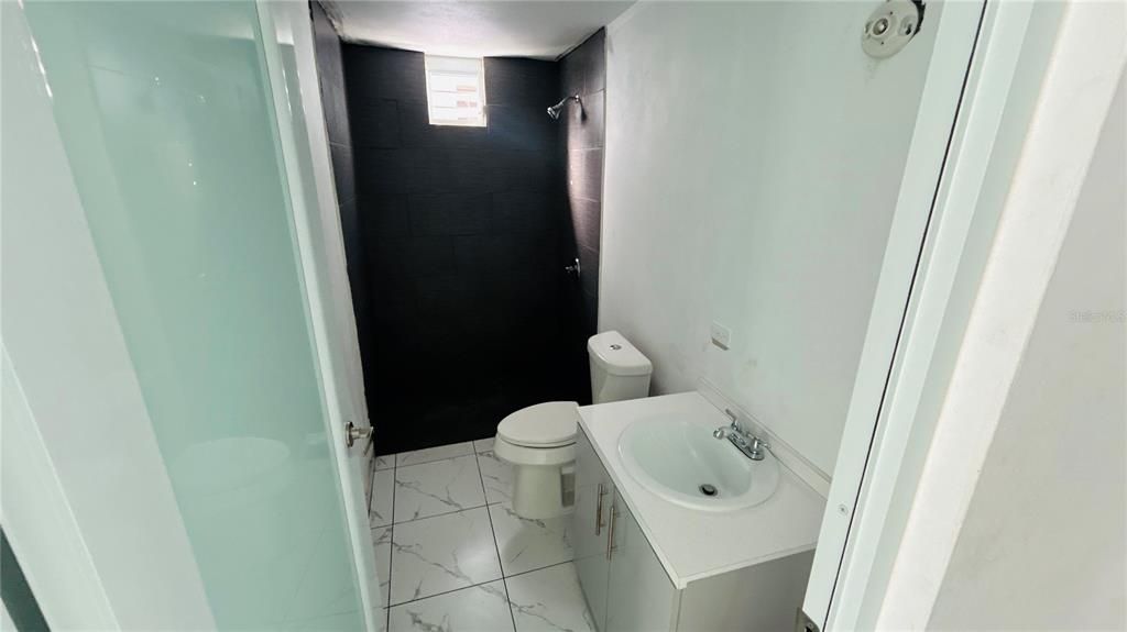 На продажу: $205,000 (3 спален, 2 ванн, 1085 Квадратных фут)