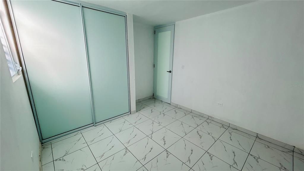 На продажу: $205,000 (3 спален, 2 ванн, 1085 Квадратных фут)