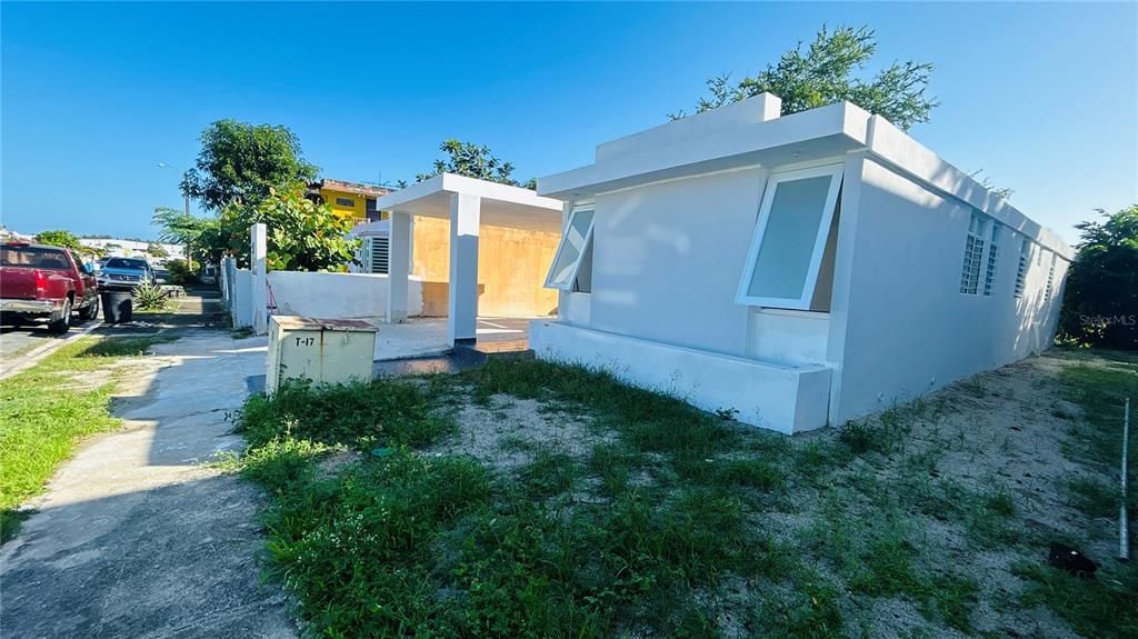 На продажу: $205,000 (3 спален, 2 ванн, 1085 Квадратных фут)