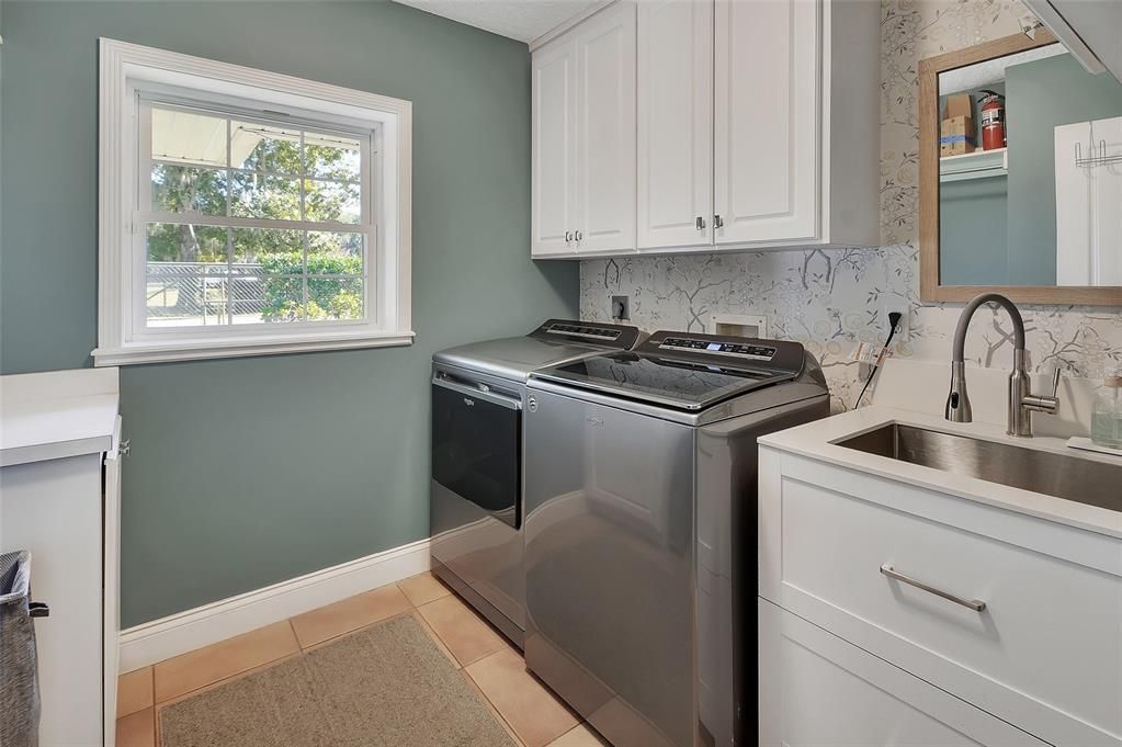 На продажу: $1,450,000 (6 спален, 6 ванн, 5587 Квадратных фут)