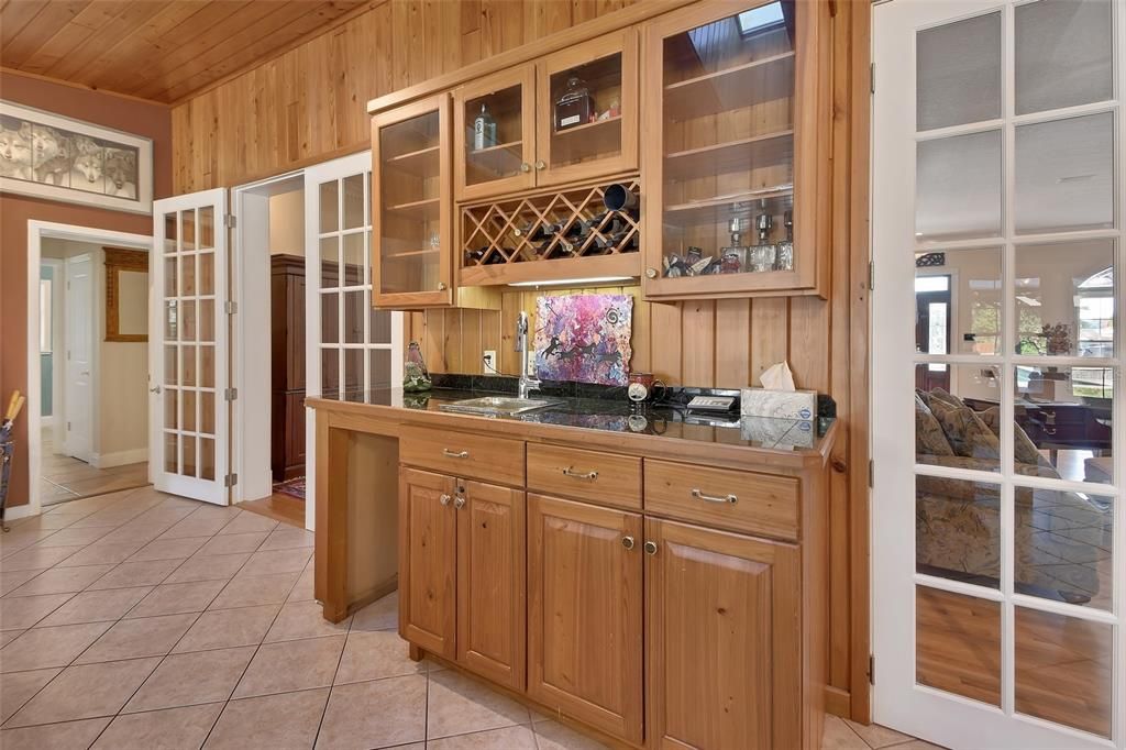 На продажу: $1,450,000 (6 спален, 6 ванн, 5587 Квадратных фут)