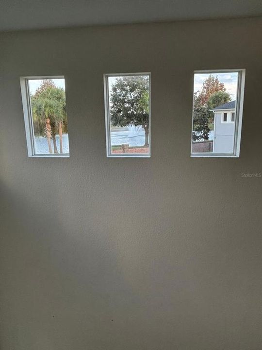 For Sale: $375,000 (2 beds, 3 baths, 2059 Square Feet)