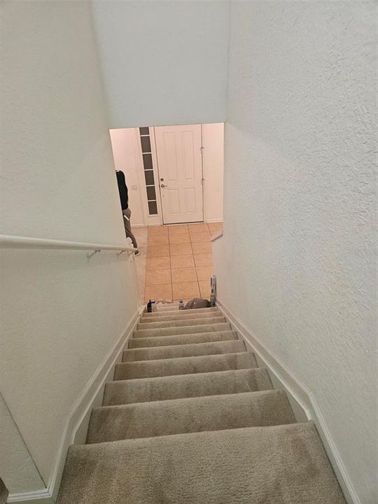 For Sale: $375,000 (2 beds, 3 baths, 2059 Square Feet)