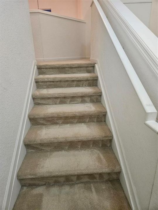 For Sale: $375,000 (2 beds, 3 baths, 2059 Square Feet)