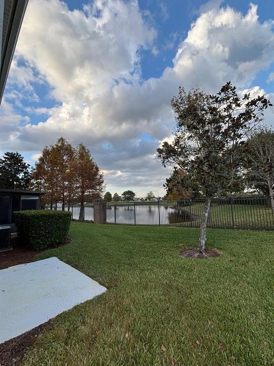 For Sale: $375,000 (2 beds, 3 baths, 2059 Square Feet)