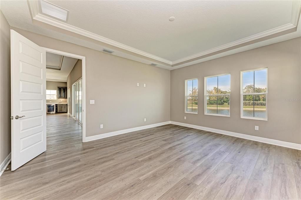 待售: $749,990 (4 贝兹, 3 浴室, 2562 平方英尺)