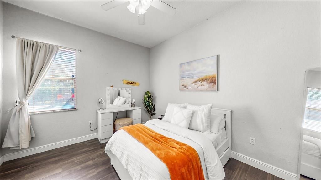 For Sale: $1,279,000 (4 beds, 3 baths, 4521 Square Feet)