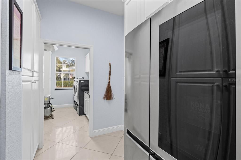 For Sale: $1,279,000 (4 beds, 3 baths, 4521 Square Feet)