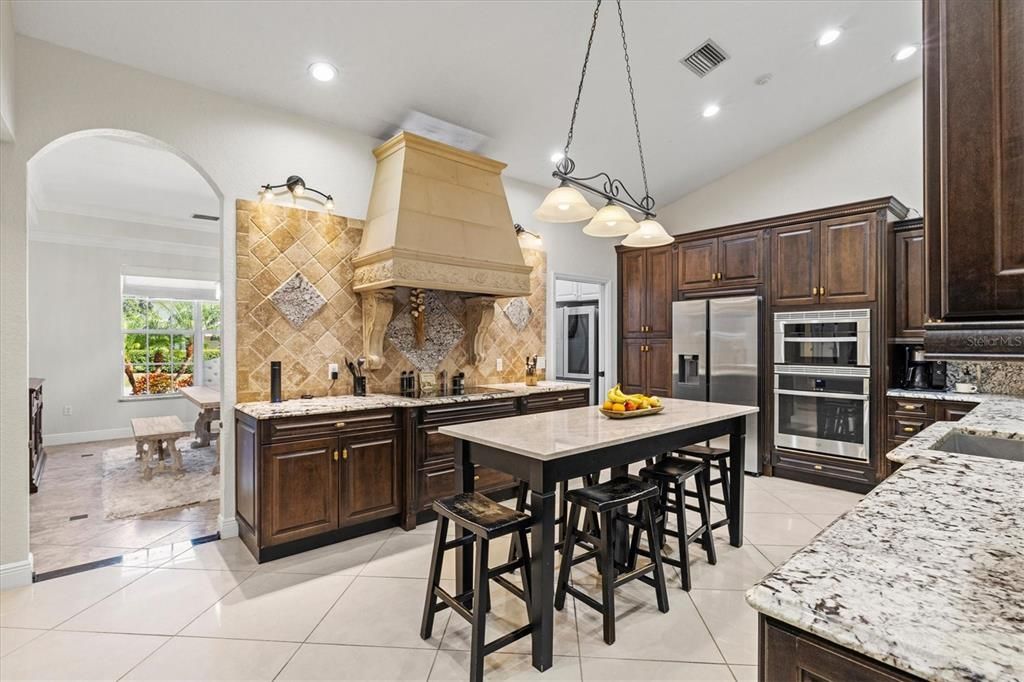 For Sale: $1,279,000 (4 beds, 3 baths, 4521 Square Feet)