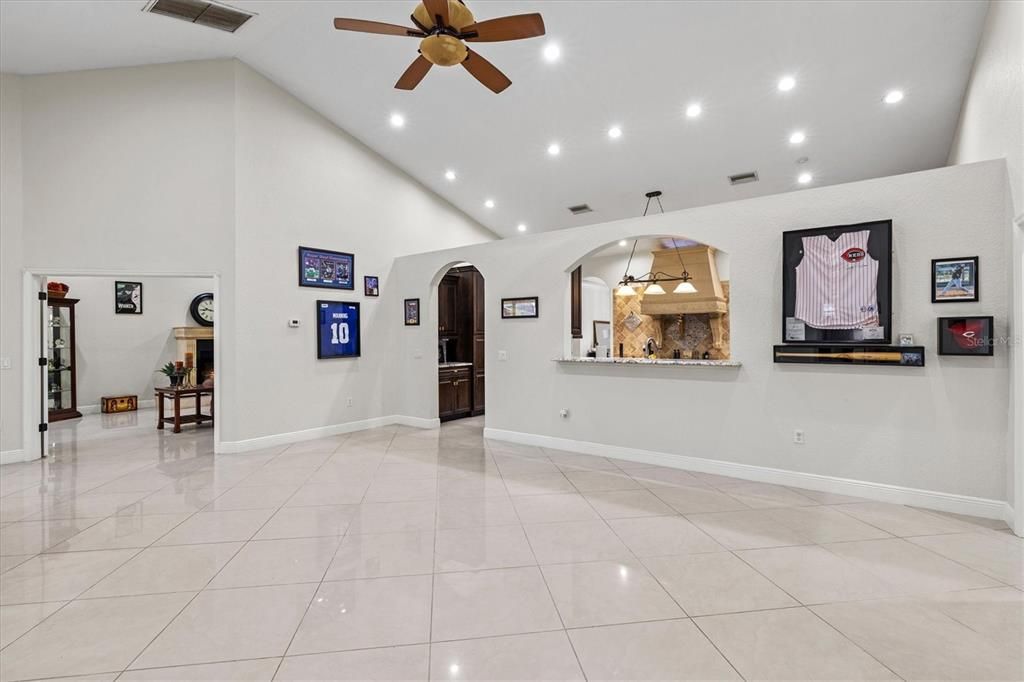 For Sale: $1,279,000 (4 beds, 3 baths, 4521 Square Feet)