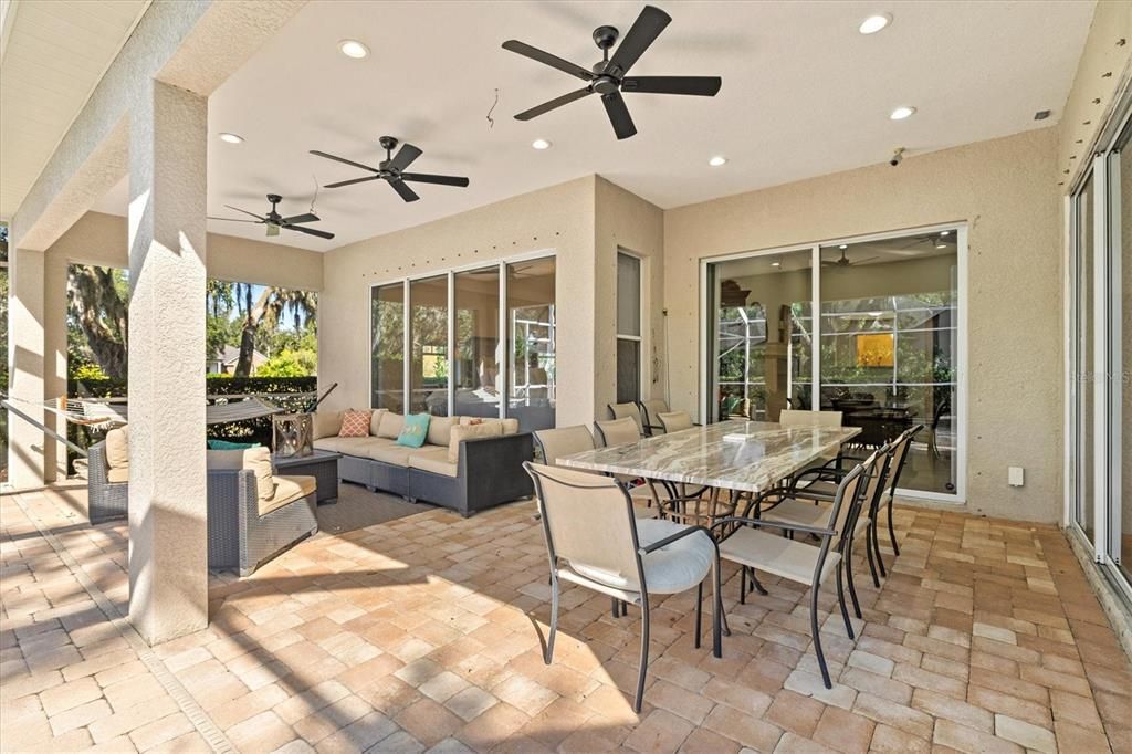 For Sale: $1,279,000 (4 beds, 3 baths, 4521 Square Feet)