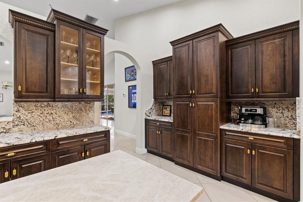 For Sale: $1,279,000 (4 beds, 3 baths, 4521 Square Feet)