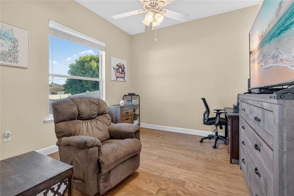 En Venta: $485,000 (4 camas, 3 baños, 2418 Pies cuadrados)